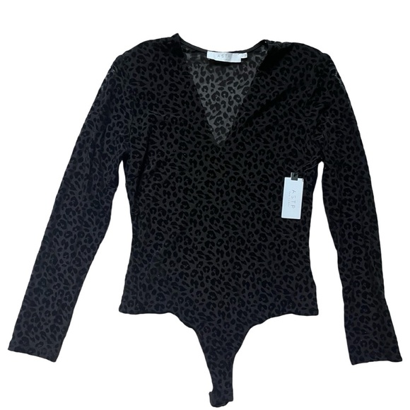 NWT ASTR the Label Inca Bodysuit in Black Leopard Burnout - Picture 2 of 13